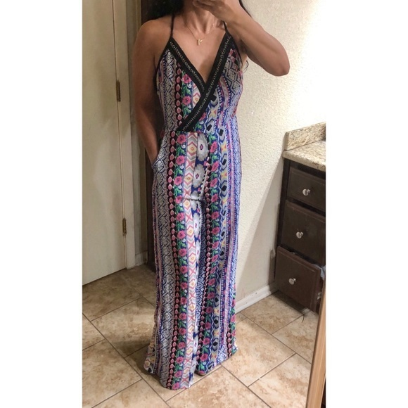 Valentine Revolve Wide‎ Leg Pockets Jumpsuit Small - Picture 1 of 8